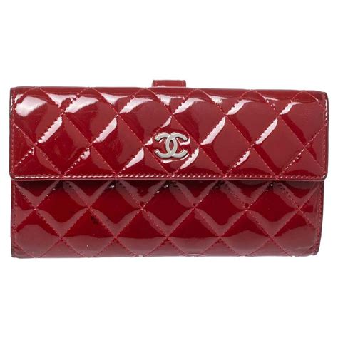 Chanel patent leather wallet